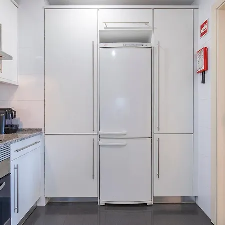 Fancy W/metro At Doorstep By Lovelystay Appartement Lissabon